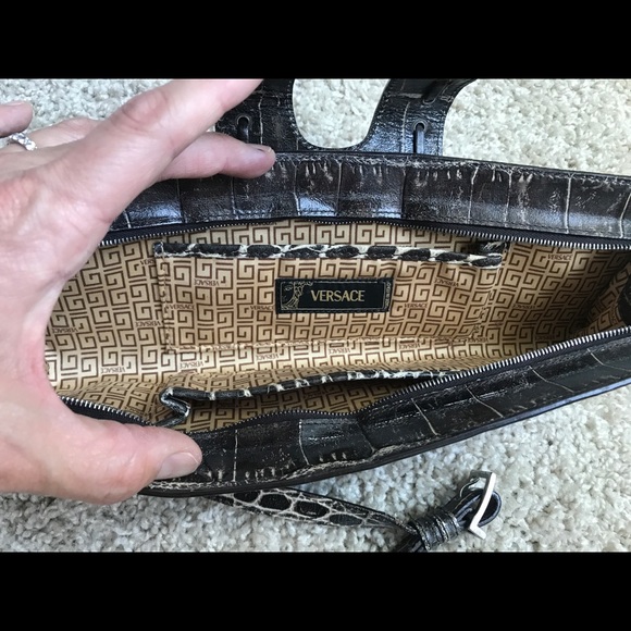 Versace Alligator Clutch - Picture 4 of 12